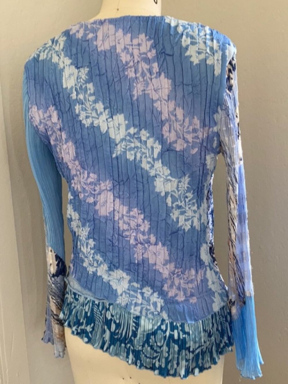 ALBERTO MAKALI Mixed Media Crinkle Mesh Art-to-Wear Vintage TOP Size: Large - Picture 7 of 8